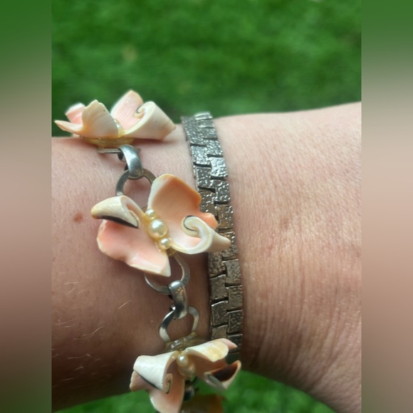 1940’s Vintage Curly Cue Coral Pink Shells & Faux Pearl Bracelet 7in Women - Picture 13 of 13
